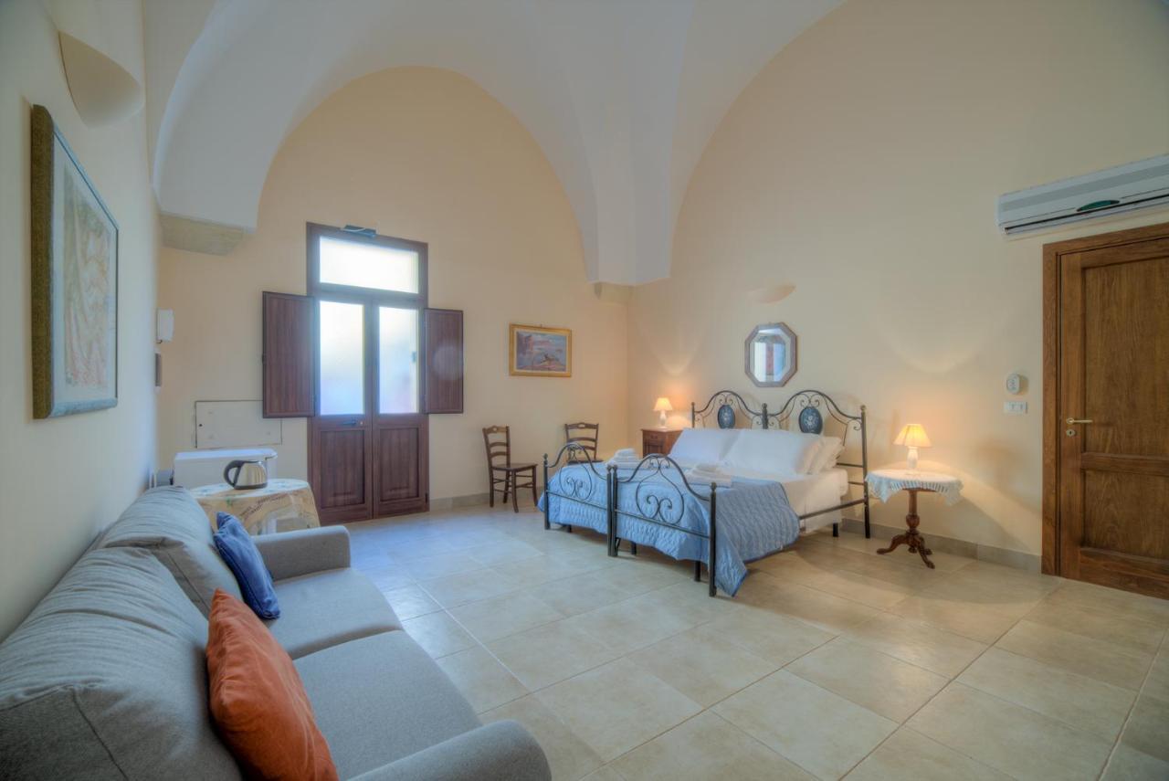 Lu Caffa By Typney Bed and Breakfast Vernole Buitenkant foto