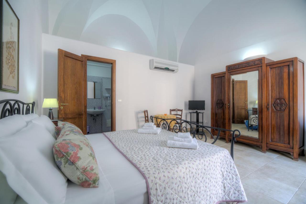 Lu Caffa By Typney Bed and Breakfast Vernole Buitenkant foto