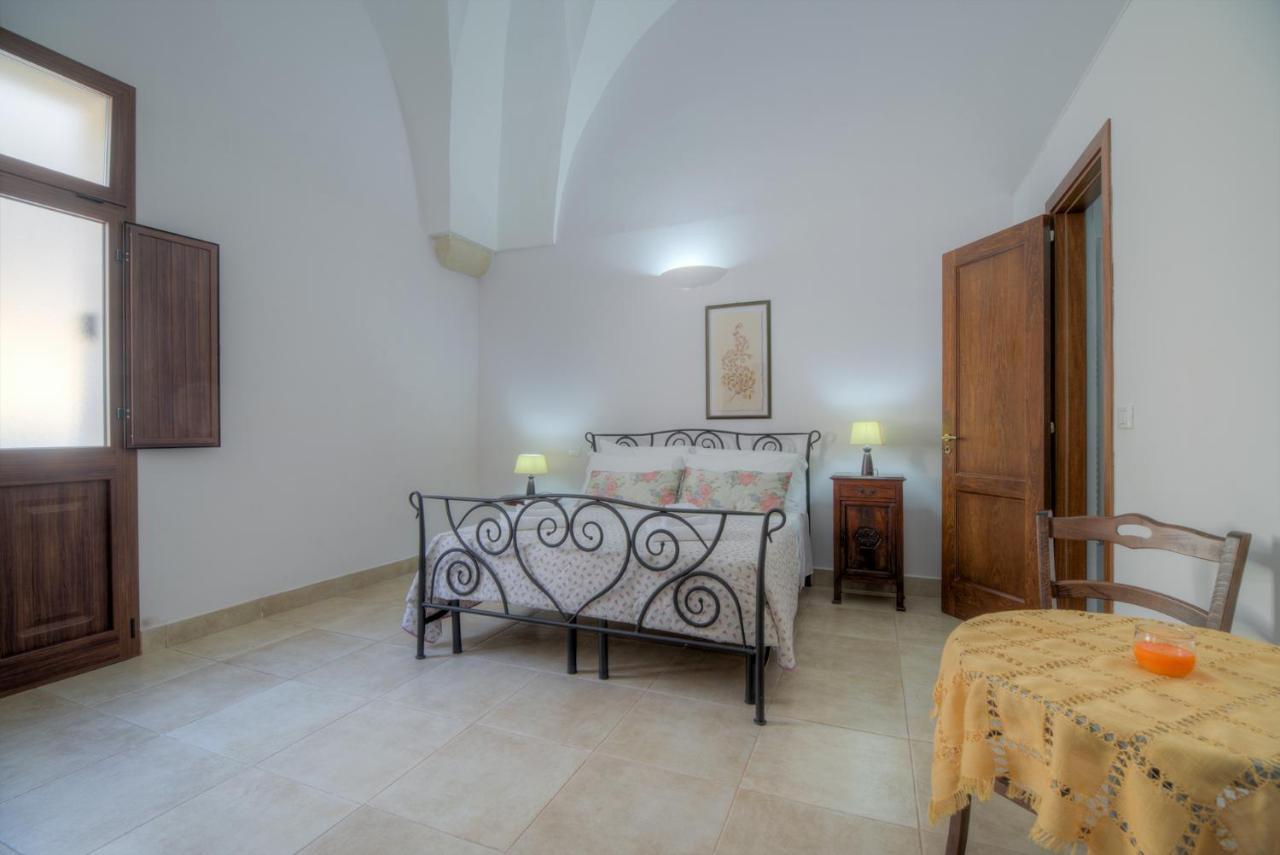 Lu Caffa By Typney Bed and Breakfast Vernole Buitenkant foto